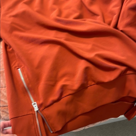 Entro Rust Ribbed Blouse - Picture 2 of 2